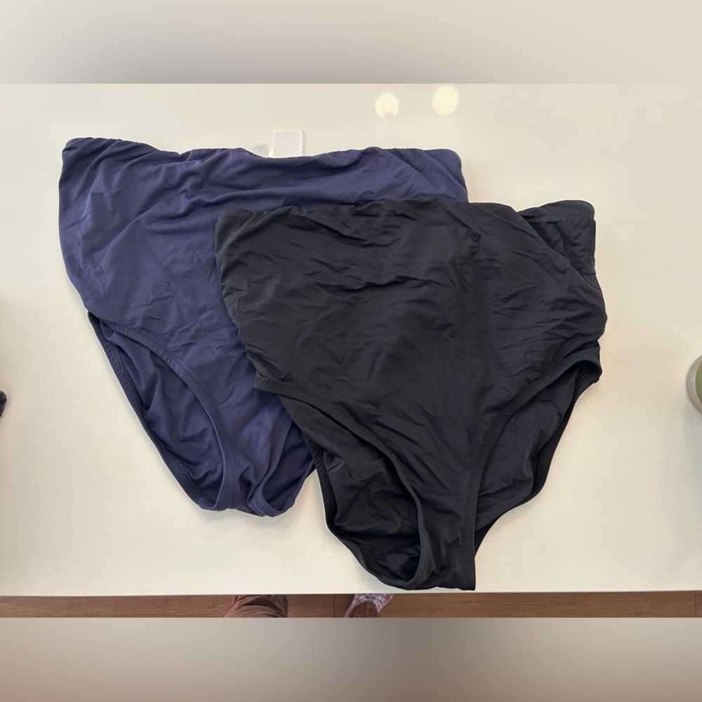 BUNDLE of GAP Maternity Bikini Bottoms in Black and Navy